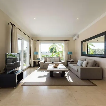 Вілла Villas Alondra Пуерто-дель-Кармен