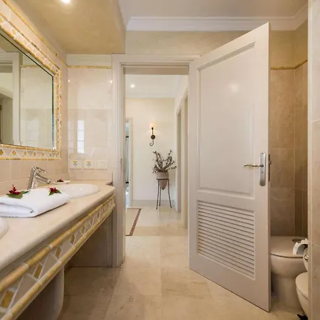 Вілла Villas Alondra Пуерто-дель-Кармен