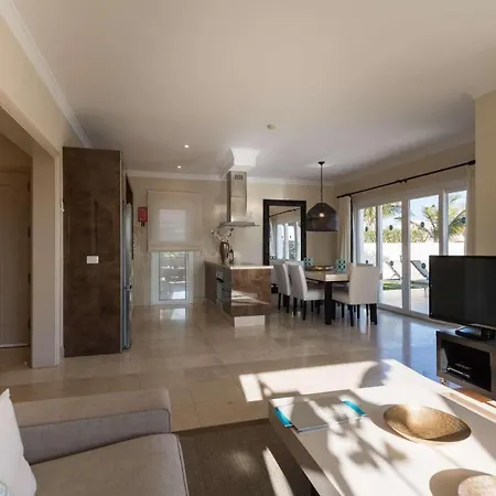 Вілла Villas Alondra