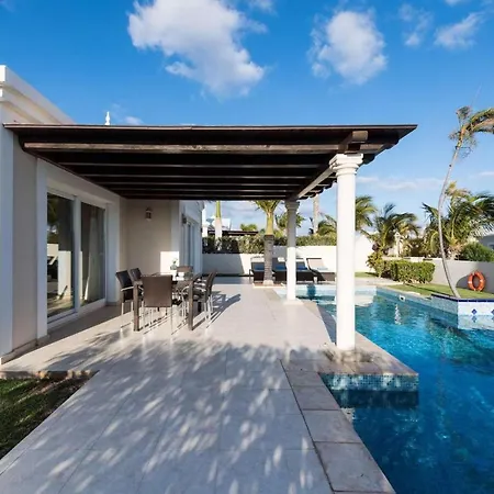 Вілла Villas Alondra